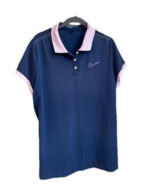Nike Women’s Golf Polo Navy with Light Pink Collar and Cuff Accents. Size XL